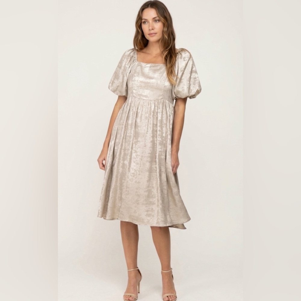 Celadon Metallic Champagne Gold Puff Sleeve Midi Dress ID48131 Square Neck Large